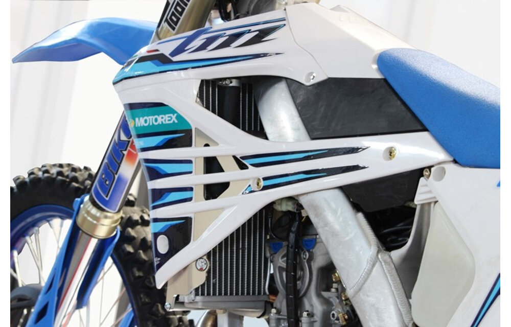 AXP 2022 -> TM RACING 250/300/450 4stroke MX/END XTREME RADIATOR GUARDS - BLACK
