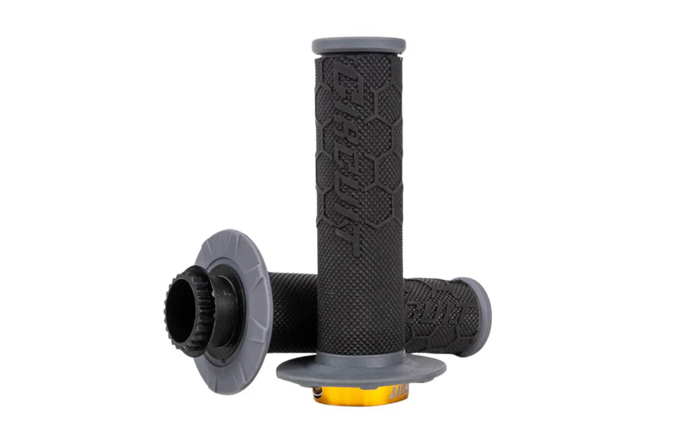 Kira Lock-On Grips - Dark Gray / Black