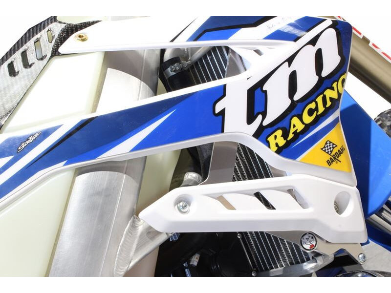 AXP AXP 2019 - 2021 TM RACING 250/300 2stroke MX/END RADIATOR GUARDS - BLACK