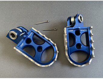 SAM CNC Footpegs TM 125-> / 2022->