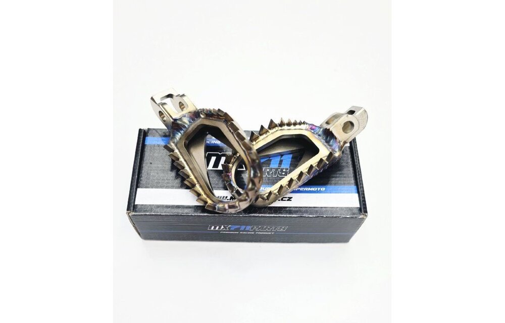 MX711 SUPERGRIP STAINLESS STEEL FOOTPEGS 2022-> STANDARD HEIGHT/OFFSET