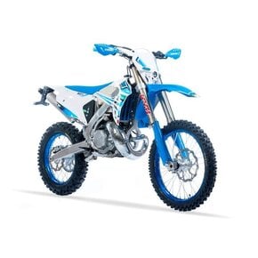 TM 2022-23 2T/4T EN PLASTIC KIT