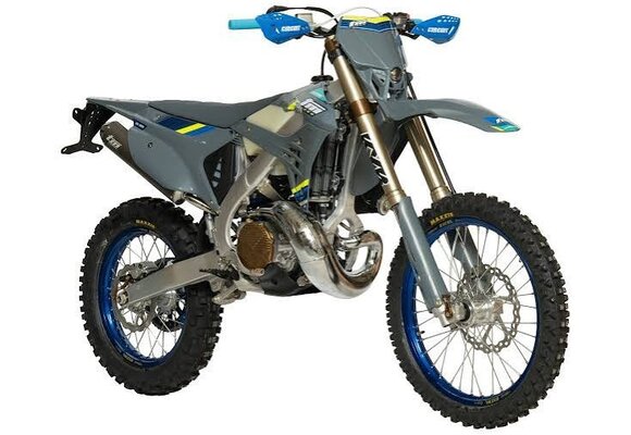 TM 2025-26 2T/4T EN PLASTIC KIT