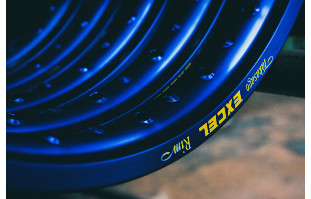 EXCEL TAKASAGO SIGNATURE SERIES RIM, 19x2.15