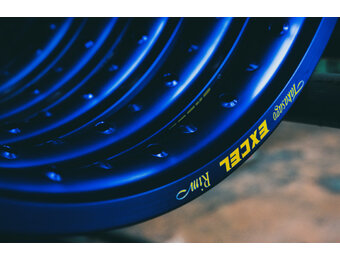 EXCEL TAKASAGO SIGNATURE SERIES RIM, 19x2.15