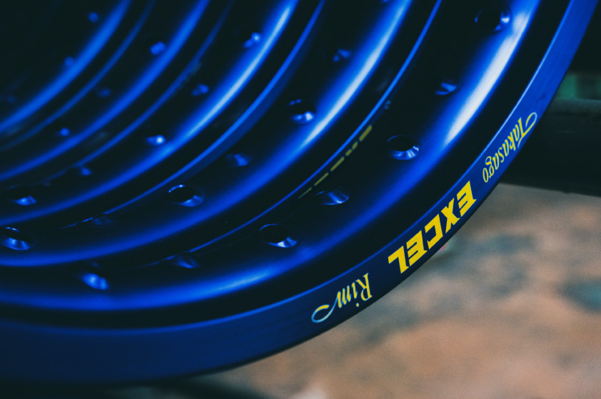 EXCEL TAKASAGO SIGNATURE SERIES RIM, 19x2.15