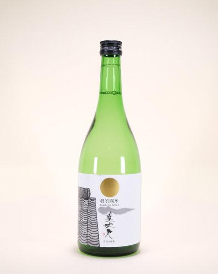 Hamakawa Shoten, Bijofu, The Gentleman, Tokubetsu Junmai Sake, 720ml