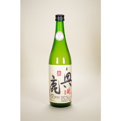 Akishika Shuzō, Okushika Sake, 720ml Akishika Shuzō, Okushika Sake, 720ml
