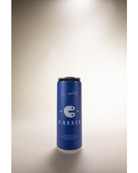 Current Cassis, C.C. Spritz, Sparkling Black Currant Aperitif Can,  355 ml