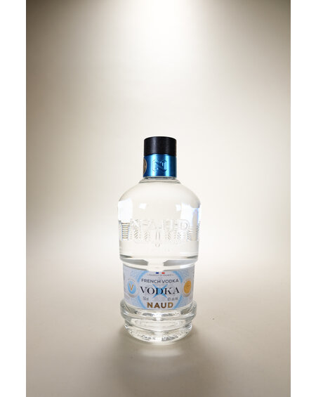 Famille Naud, Vodka, France, 750ml