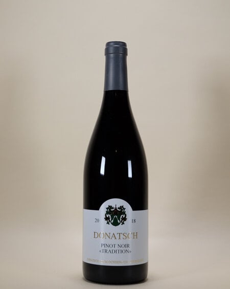 Donatsch, Pinot Noir, Tradition, 2018, 750 ml