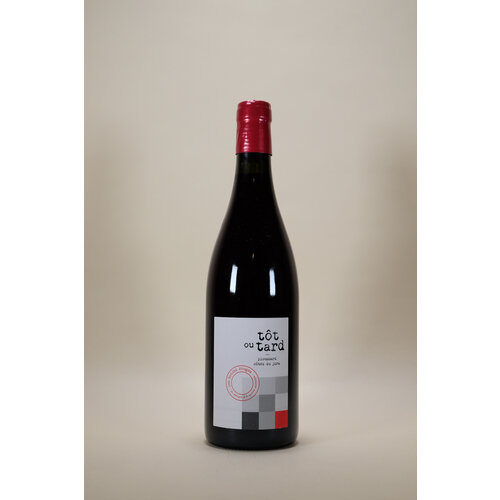 Les Bottes Rouges, Tot ou Tard, Ploussard, 2023, 750 ml Les Bottes Rouges, Tot ou Tard, Ploussard, 2023, 750 ml