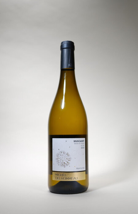 Michel Delhommeau, Harmonie, Muscadet, 2020, 750 ml Michel Delhommeau, Harmonie, Muscadet, 2020, 750 ml