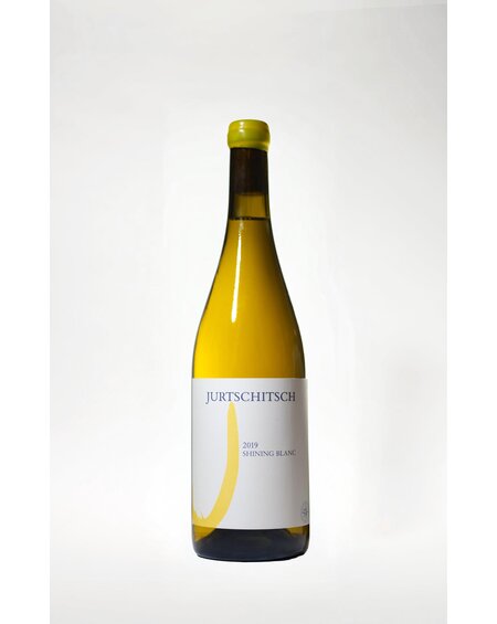 Jurtschitsch, Shining Blanc, Chenin, 2019, 750 ml Jurtschitsch, Shining Blanc, Chenin, 2019, 750 ml