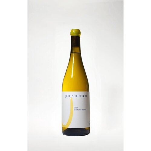 Jurtschitsch, Shining Blanc, Chenin, 2019, 750 ml Jurtschitsch, Shining Blanc, Chenin, 2019, 750 ml