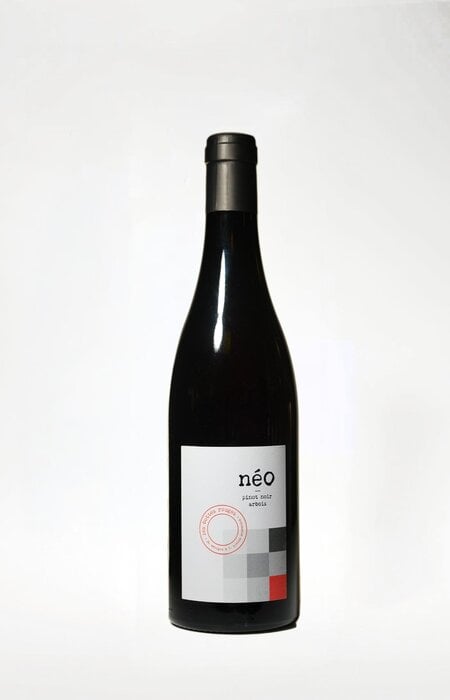 Bottes Rouge, NEO 'Grappe Entiere' Pinot Noir, Arbois, 2023