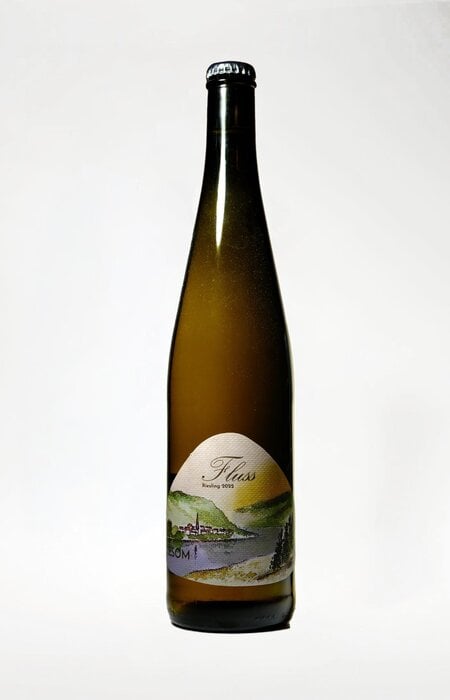 Lesom Weine, GBR Fluss Riesling, 2022, 750 ml Lesom Weine, GBR Fluss Riesling, 2022, 750 ml