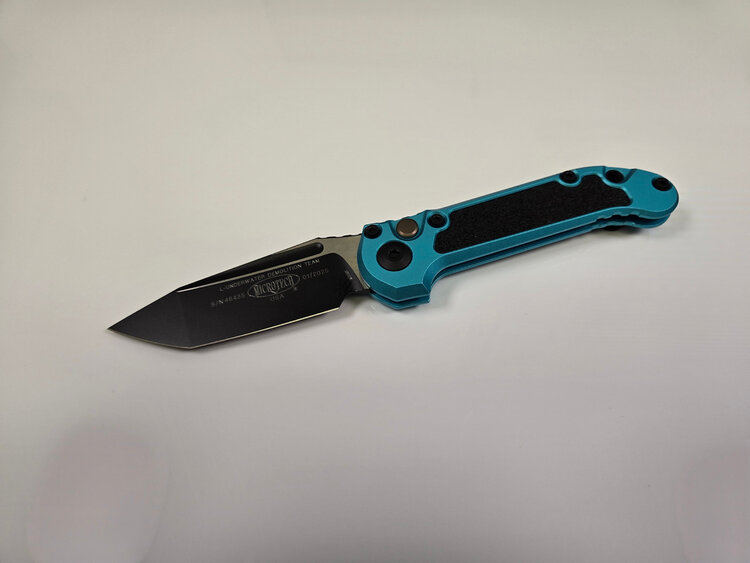 Microtech Microtech LUDT Gen Ⅲ Black Tanto Blade Turquoise Handle W/ Traction Tape Inserts (1136-1TQ)