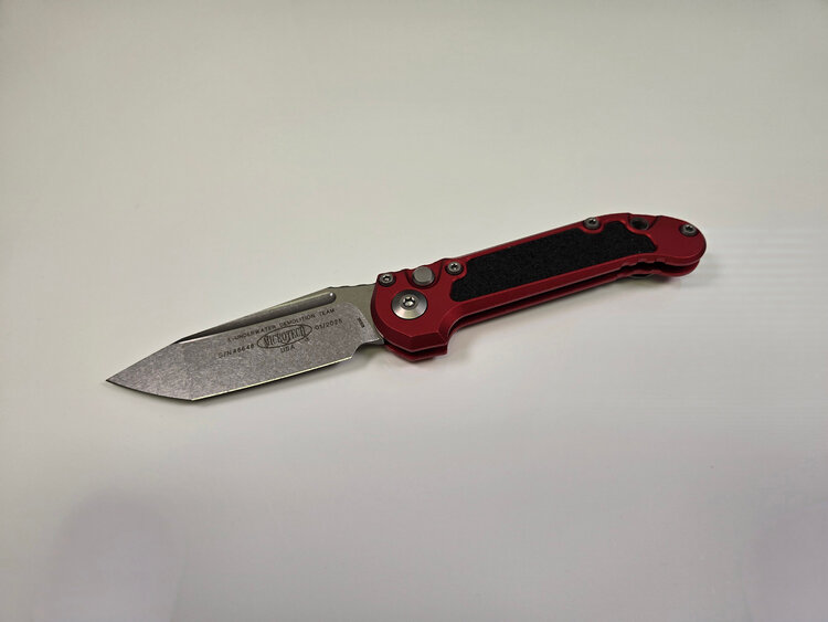 Microtech Microtech LUDT Gen Ⅲ Stonewash Tanto Blade Red Handle W/ Traction Tape Inserts (1136-10RD)