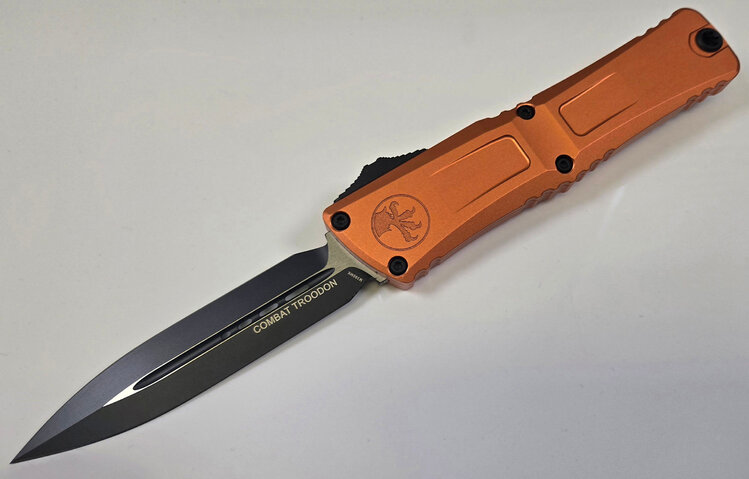 Microtech Microtech Combat Troodon Gen Ⅲ Double Edge Black Blade Orange Handle (1142-1OR)