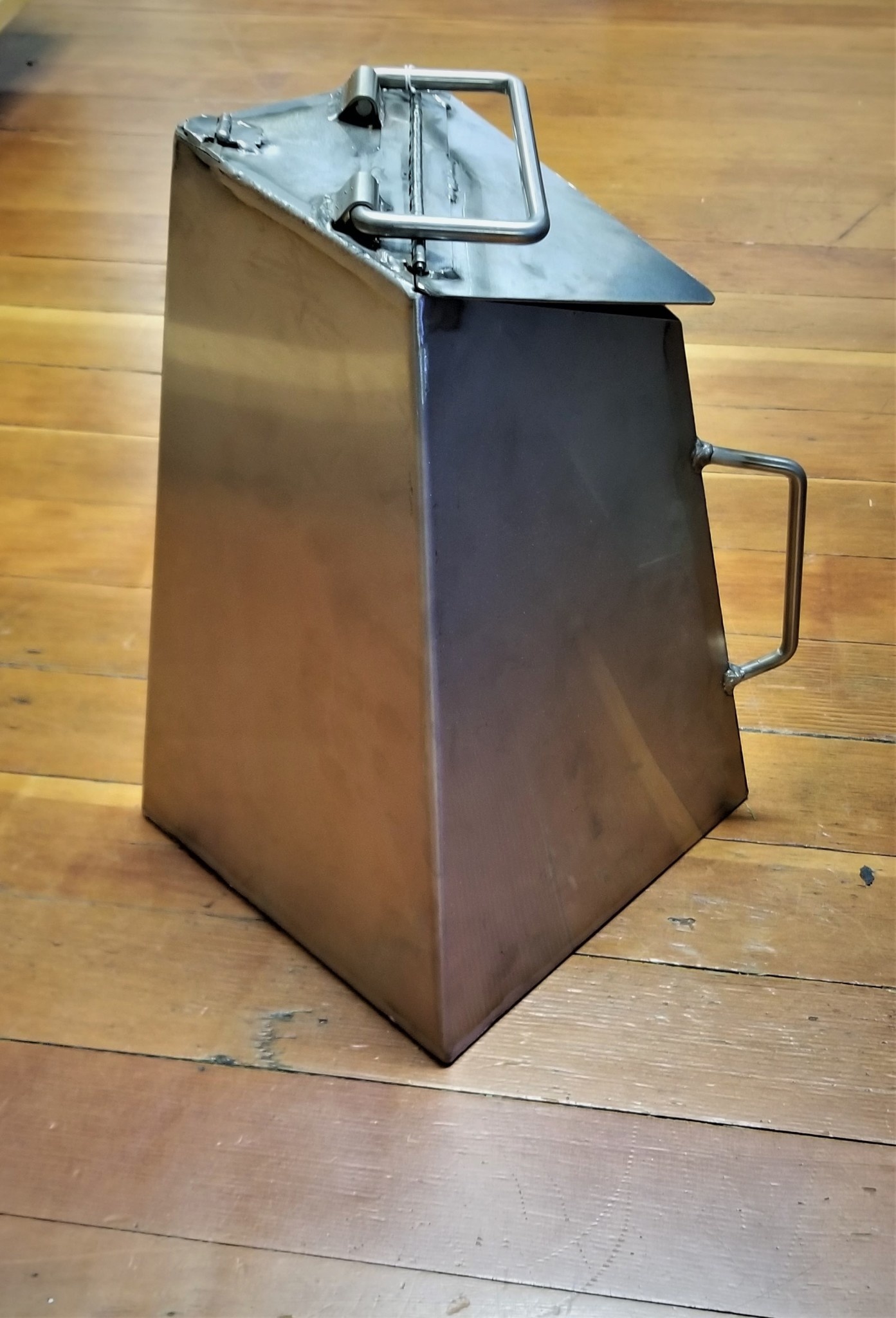 Partner Steel 2 1/2 Gal. Stainless Steel Coffee Pot with Lid Utah