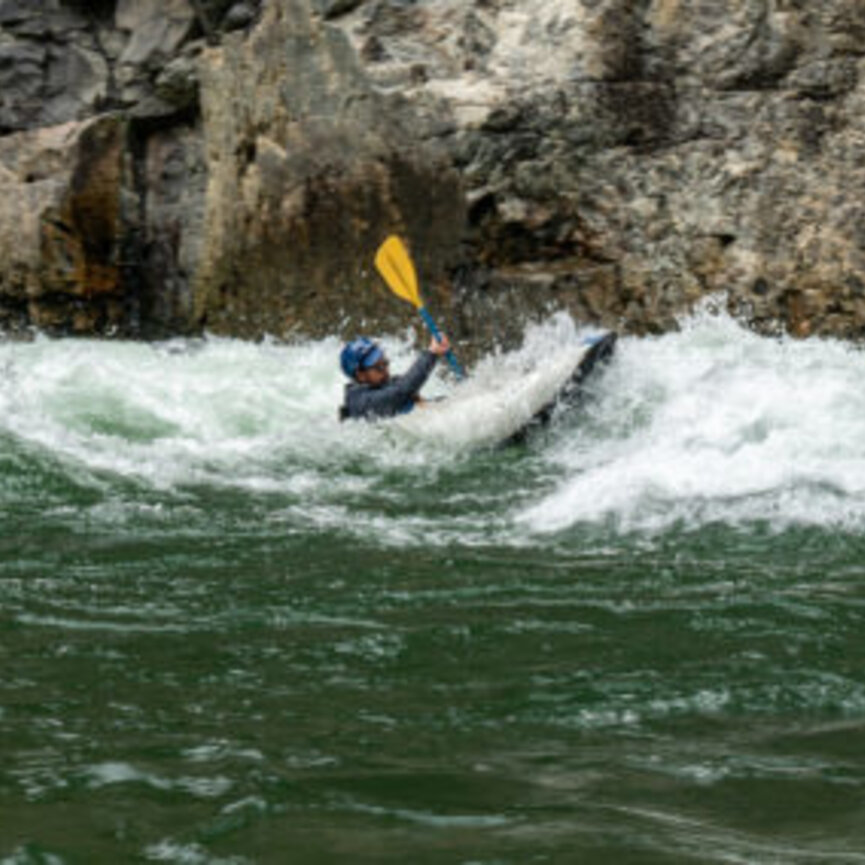 Vanguard 1-Person Self Bailing Kayak