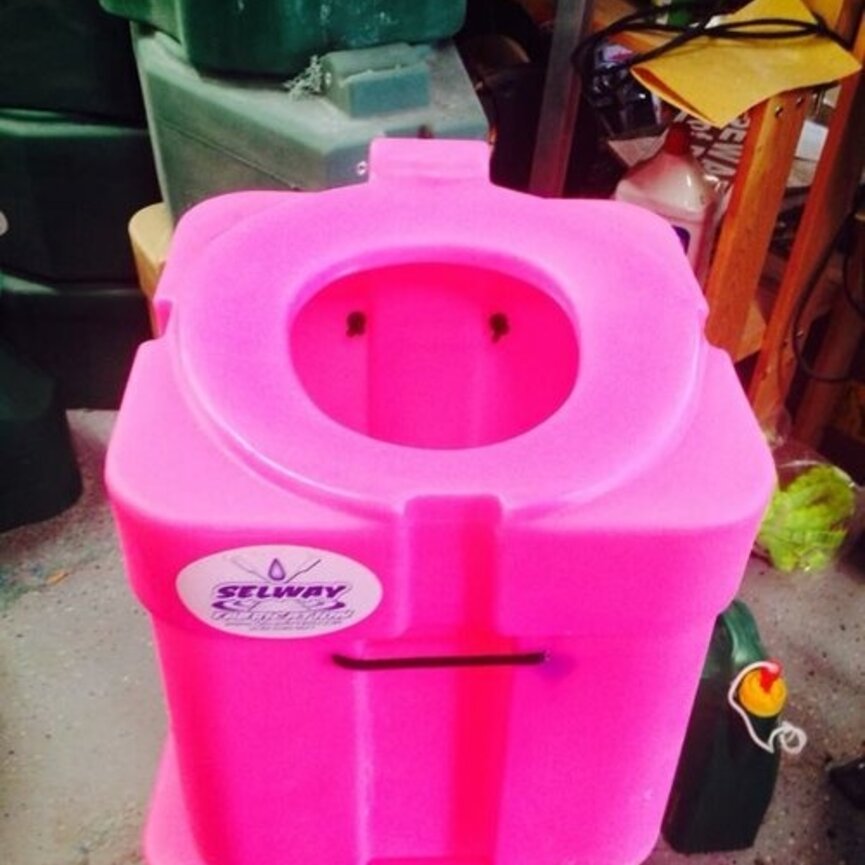 Selway Fabrication River Bank II Full Toilet System (Assorted Colors)