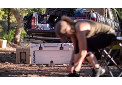 Navigator PRO150 Quart Cooler