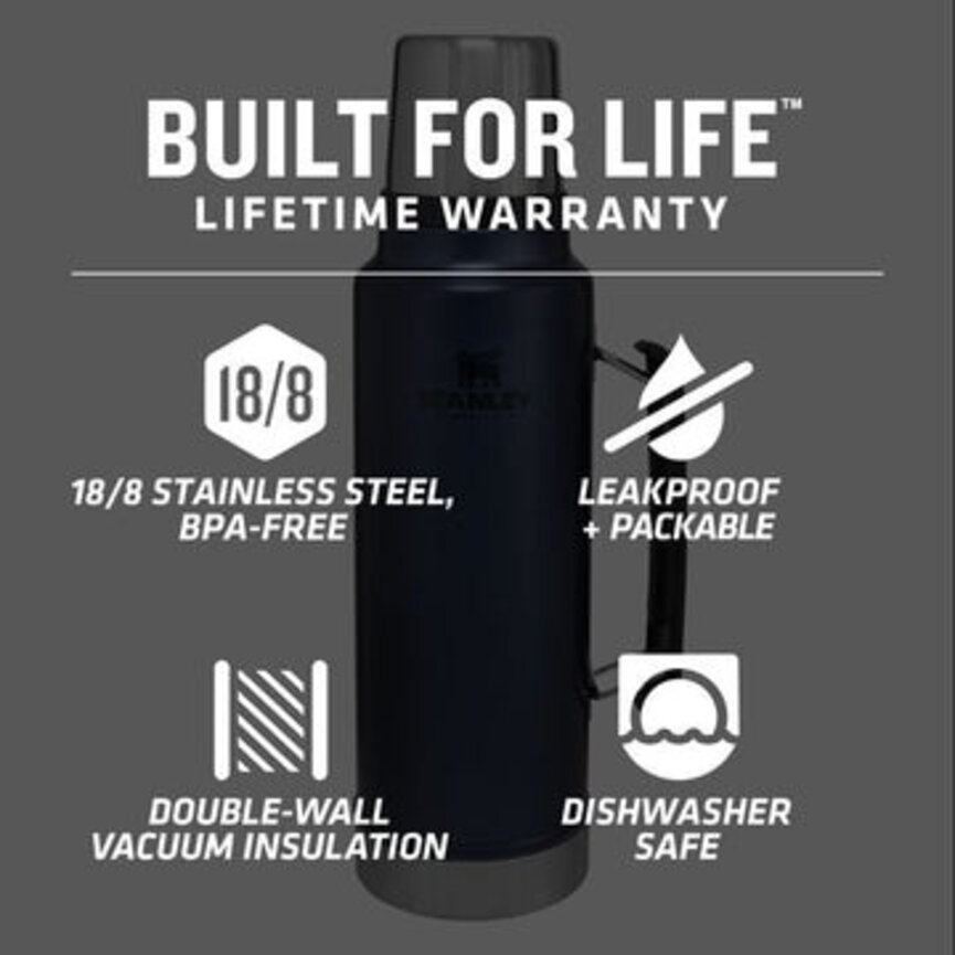 Stanley Classic Legendary Bottle 1.5 QT Standard