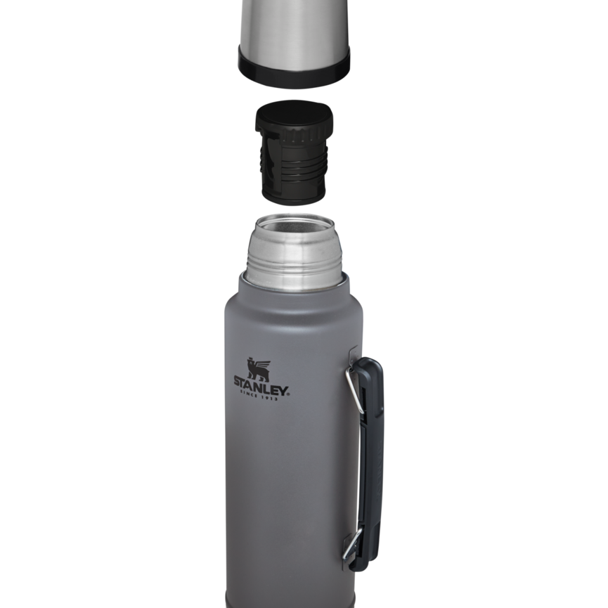 Stanley Classic Legendary Bottle 1.5 QT Standard