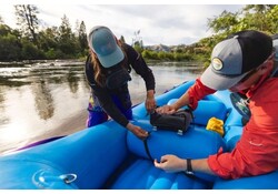 Hyside Thwart Handle and Case