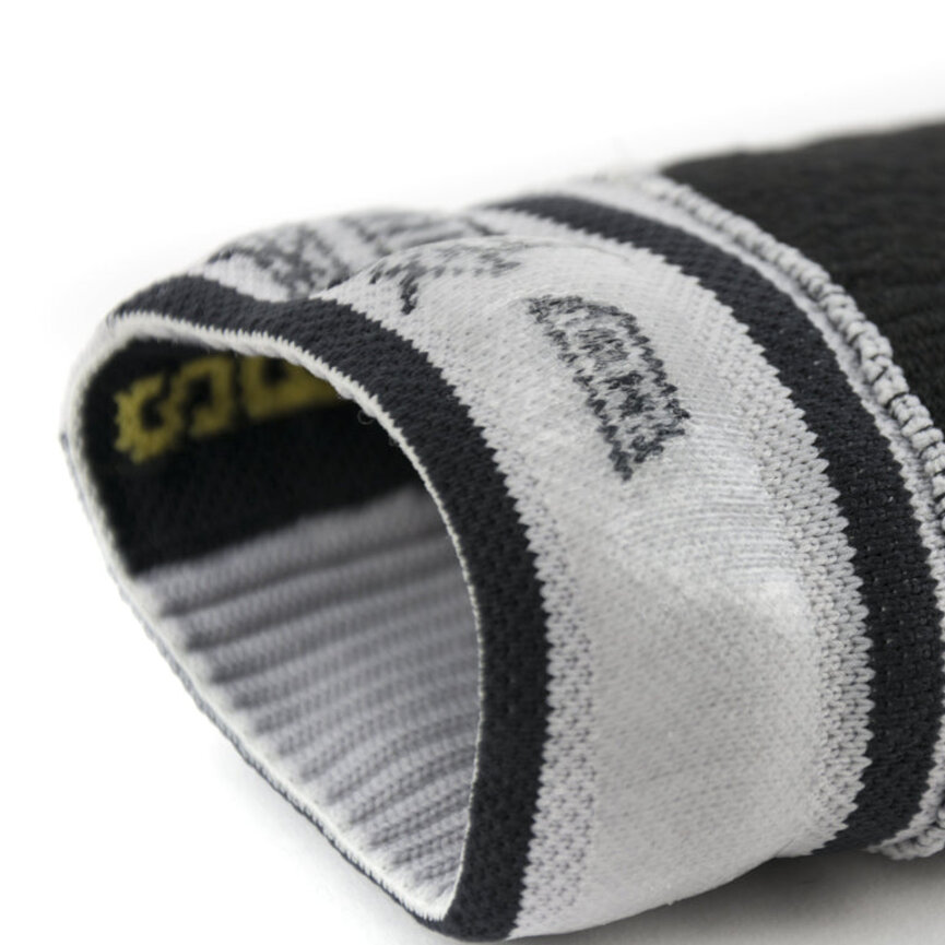 SealSkinz RUNTON Waterproof Cold Weather Mid L Sock w/ Hydrostop