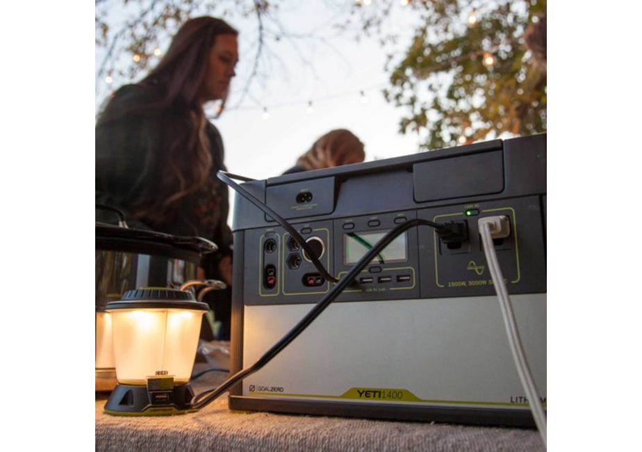 GOAL ZERO Lighthouse Core Lantern & USB Power Hub