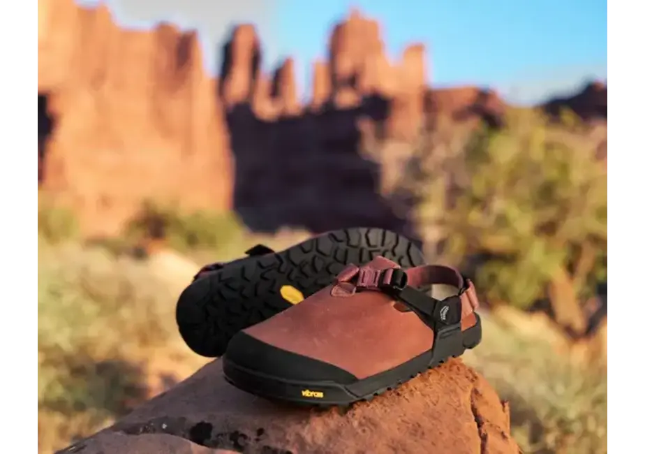 Bedrock Mountain Clog - Leather Suede (Clay)