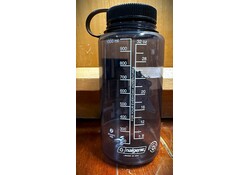 UWG Nalgene 32oz