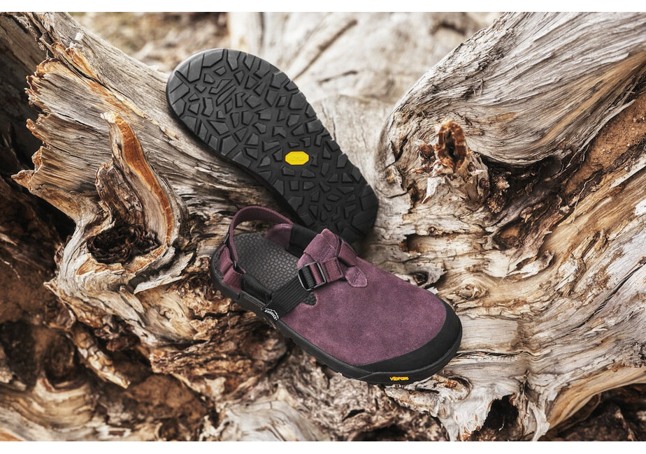 Bedrock Mountain Clog - Leather Suede (Deep Plum)