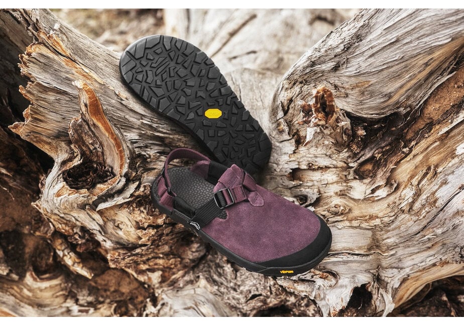 Mountain Clog - Leather Suede (Deep Plum)