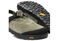 Bedrock Mountain Clog - Leather Suede (Sagebrush)
