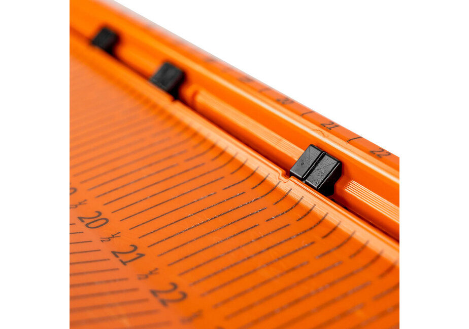 YakAttack LeaderBoard 28" Measuring Board with Built in Identifier Holders and Cull Tabs