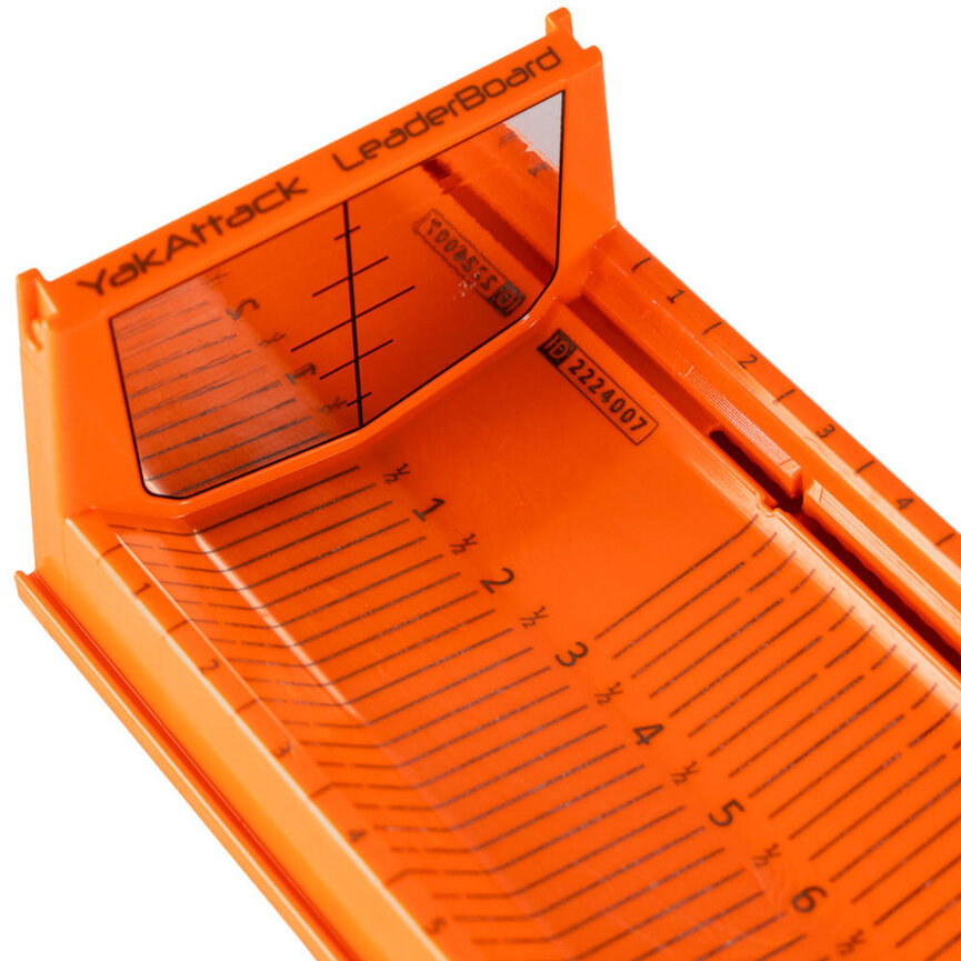 YakAttack LeaderBoard 28" Measuring Board with Built in Identifier Holders and Cull Tabs