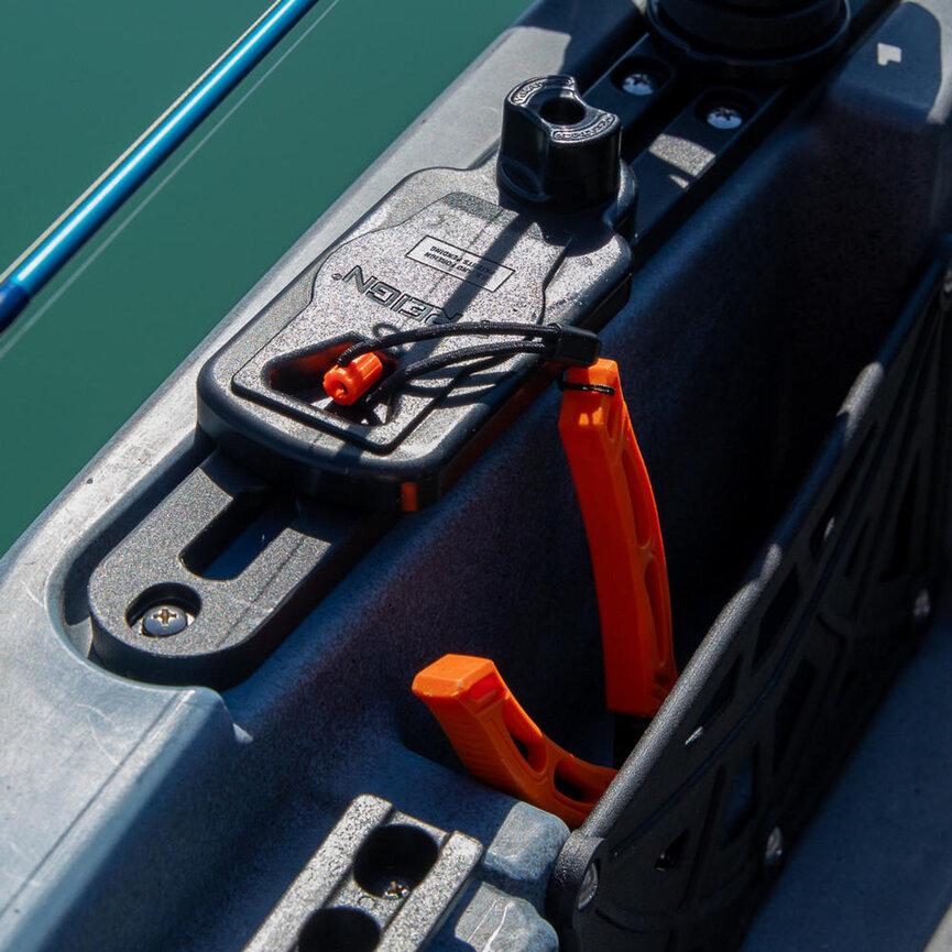 YakAttack Track Mount Retractor