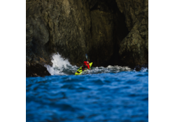 Aqua Bound Ultralight Tetra 2-Piece Posi-Lok Kayak Paddle