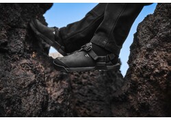 Mountain Clog - Nubuck Leather (Obsidian Dark Gray)