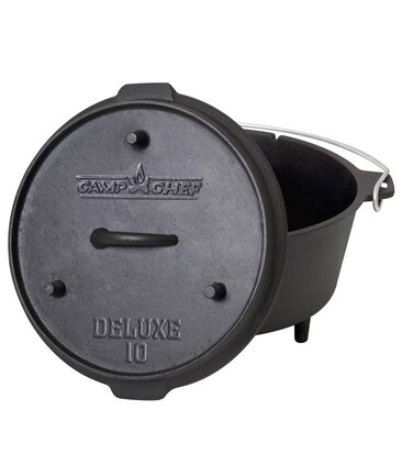 Camp Chef Deluxe Dutch Oven