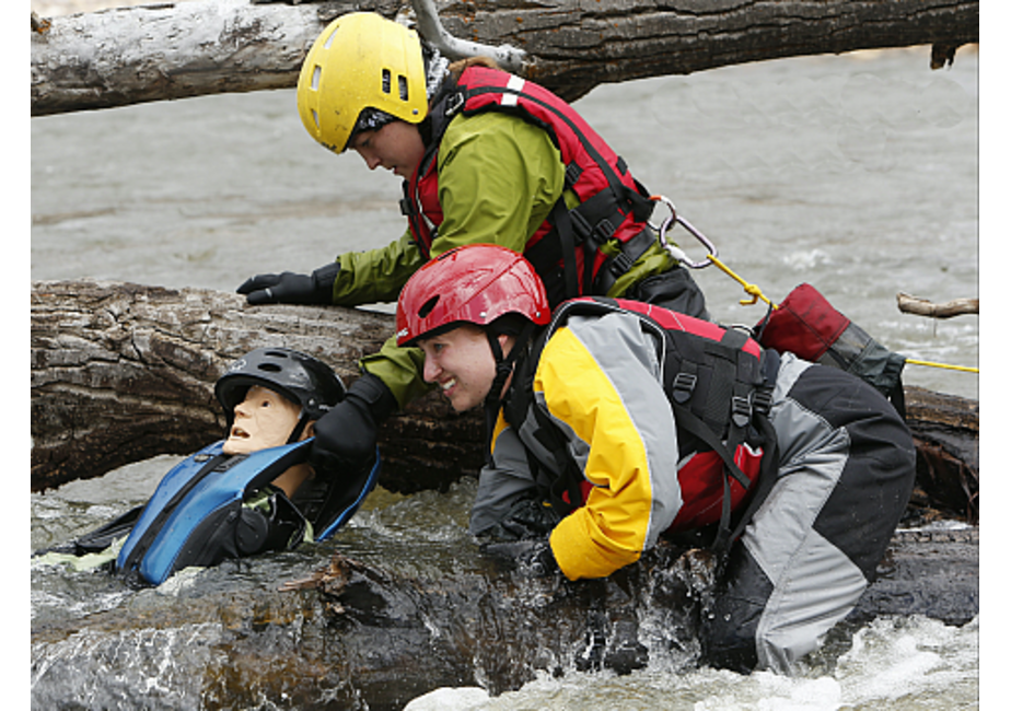 U of U Swiftwater Rescue Techniques (SRT) Hosted By Utah Whitewater Gear