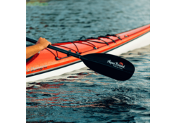 Manta Ray Carbon 2-Piece Versa-Lok™ Kayak Paddle