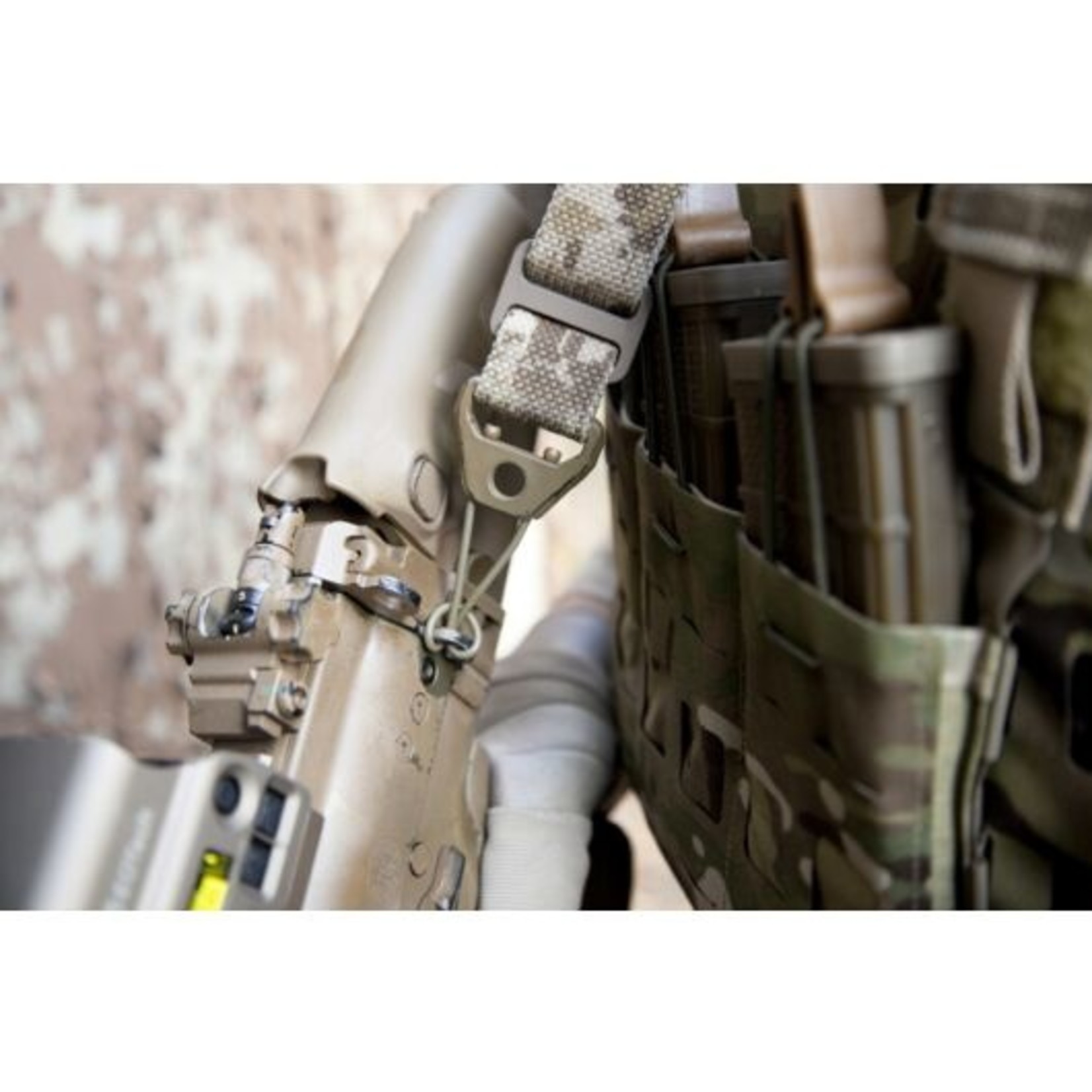 BLUE FORCE GEAR MOLDED UNIVERSAL WIRE LOOP WITH QD SOCKET