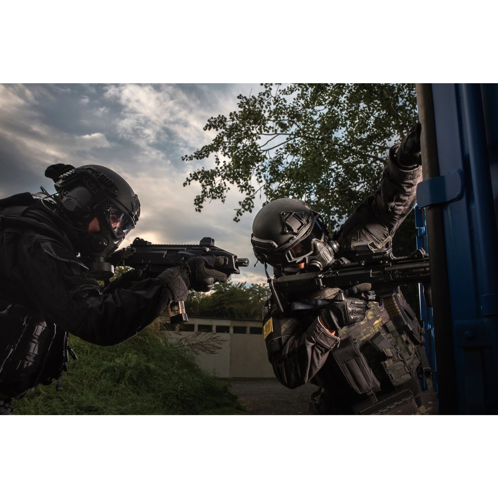 MIRA SAFETY TACTICAL AIR-PURIFYING RESPIRATOR MASK (TAPR)