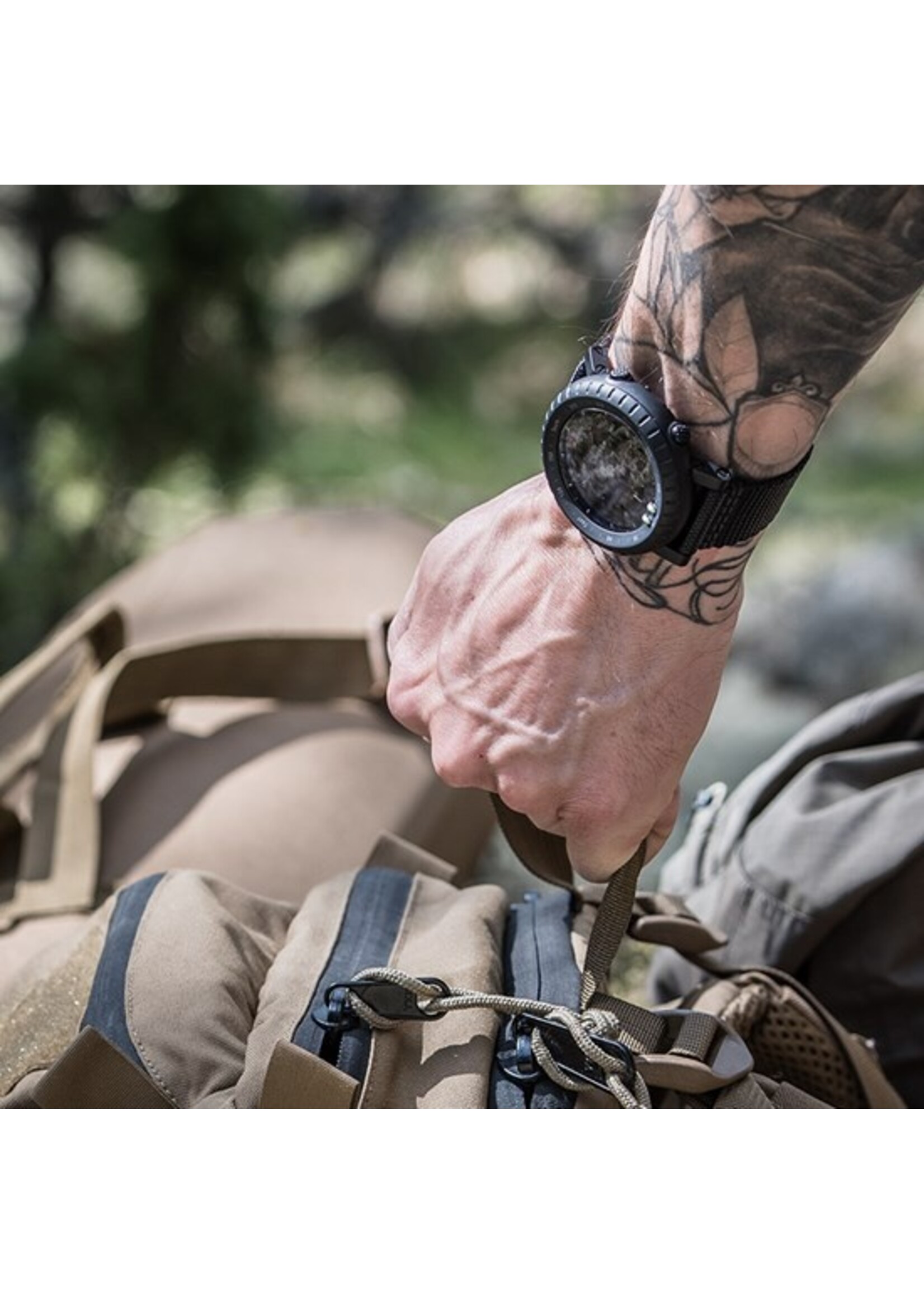 Suunto Core Alpha Stealth Montre Outdoor avec altimètre, baromètre