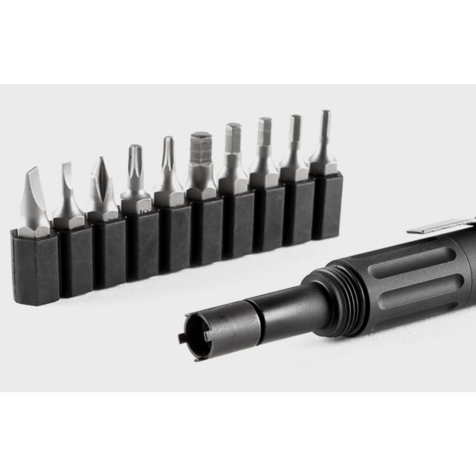 MULTITASKER TOOLS TWIST